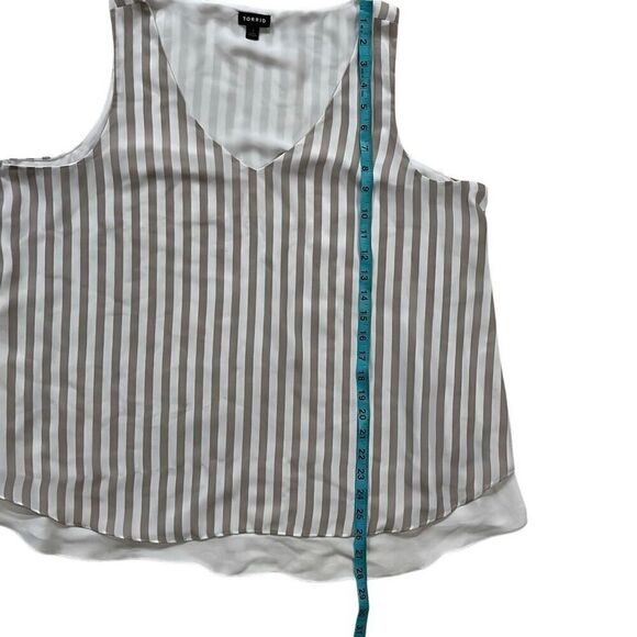 Torrid Cami Blouse - Picture 6 of 6